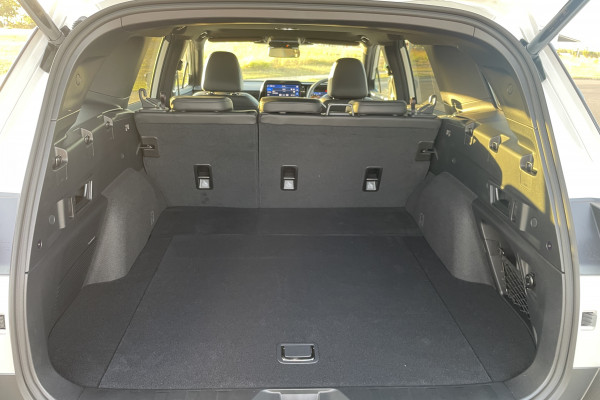 2026 Subaru Outback  7GEN AWD Premium Special Edition SUV Image 9