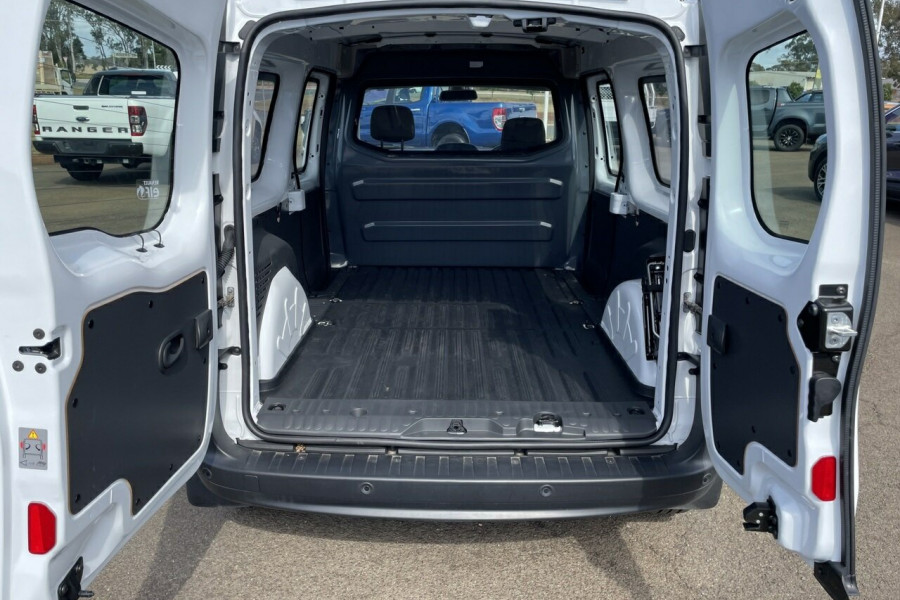 2020 Renault Kangoo F61 Phase II MY20 Maxi LWB EDC Van Image 9