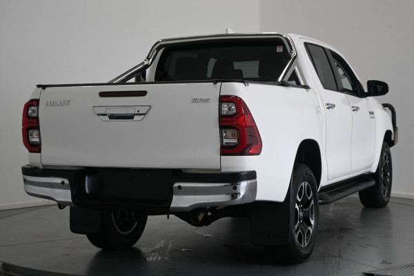 2021 Toyota HiLux 2U76940EV SR5 Ute Image 5