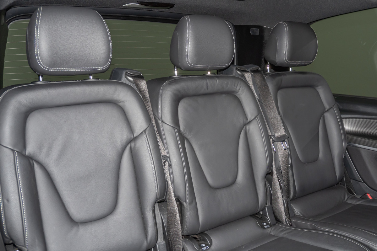 2019 Mercedes-Benz V 250 D Avantgarde Mwb SUV Image 3