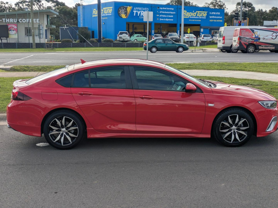 2018 Holden Commodore ZB RS Liftback Image 8