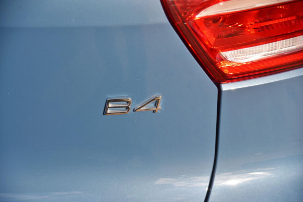 2024 MY25 Volvo XC40 XZ Plus B4 SUV Image 19