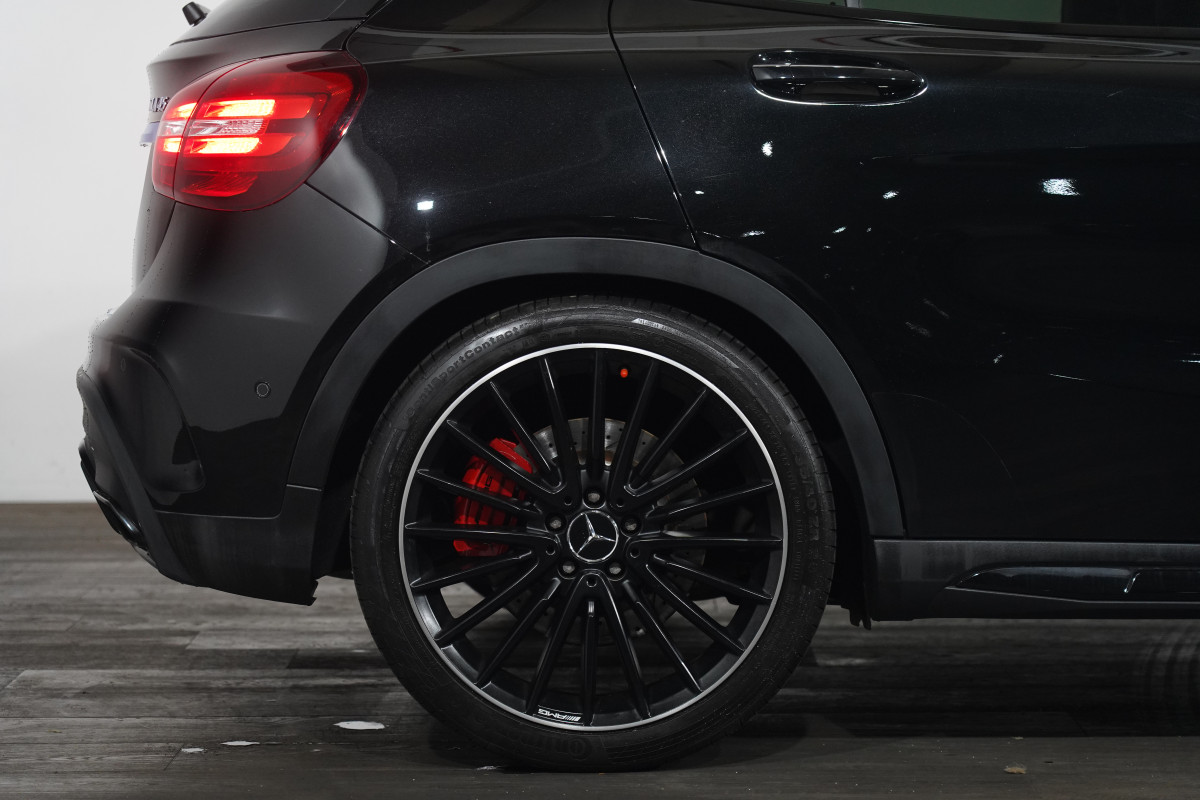 2018 Mercedes-Benz Gla 45 4matic SUV Image 6