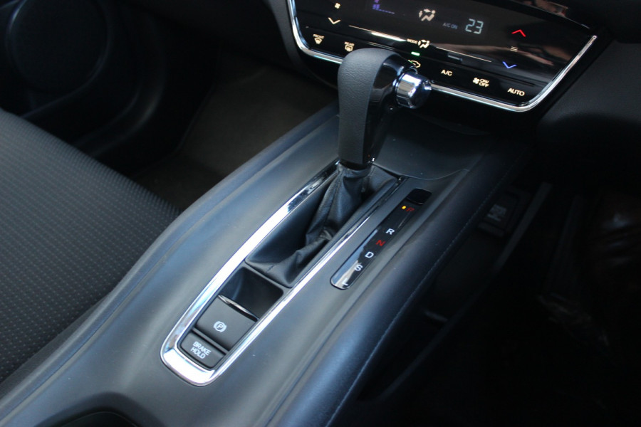2020 MY21 Honda HR-V VTi Hatchback Image 25