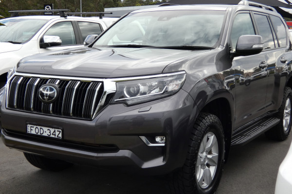 2023 Toyota LandCruiser Prado GDJ150R GXL SUV Image 3