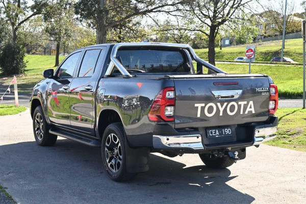 2022 Toyota HiLux GUN126R SR5 Ute image 3