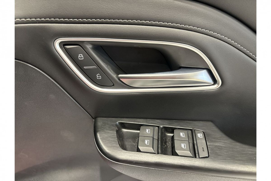 2025 MG ZS ZS32 Essence SUV Image 10