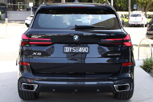 2025 BMW X5 G05 LCI xDrive30d M Sport SUV image 4