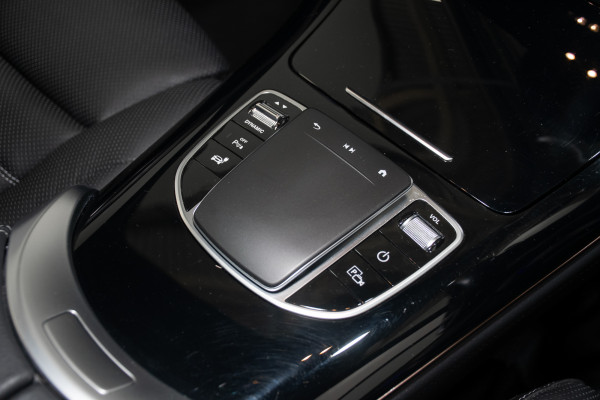 2022 Mercedes-Benz EQC EQC400 SUV image 22