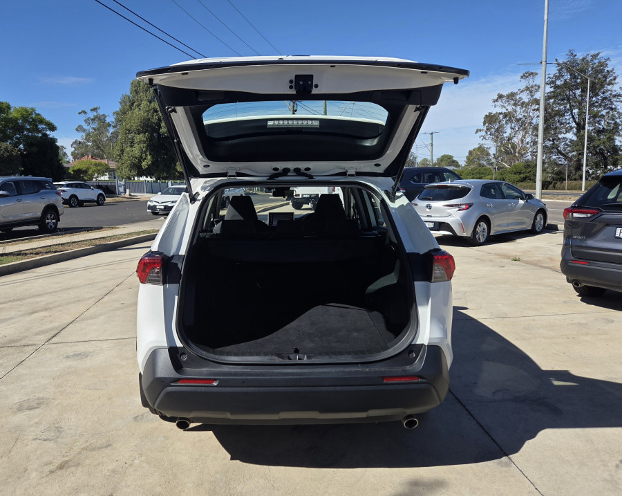 2022 Toyota RAV4 AXAH54R GX SUV Image 9