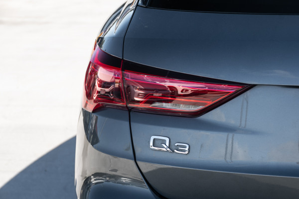 2020 MY21 Audi Q3 F3 40 TFSI S line SUV Image 22
