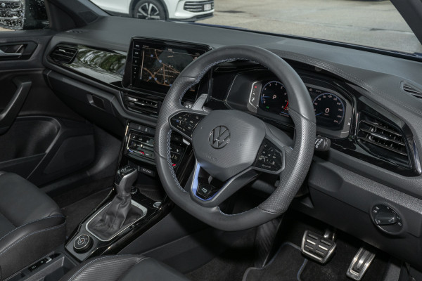 2025 Volkswagen T-Roc D11 R SUV image 6
