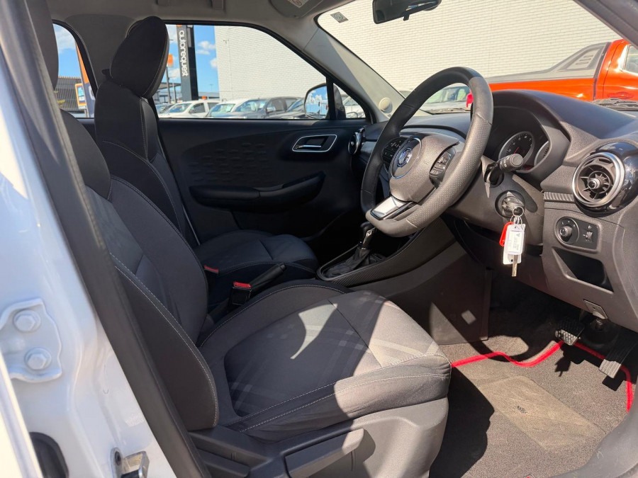2019 MY18 MG MG3 SZP1 Core Hatch Image 21