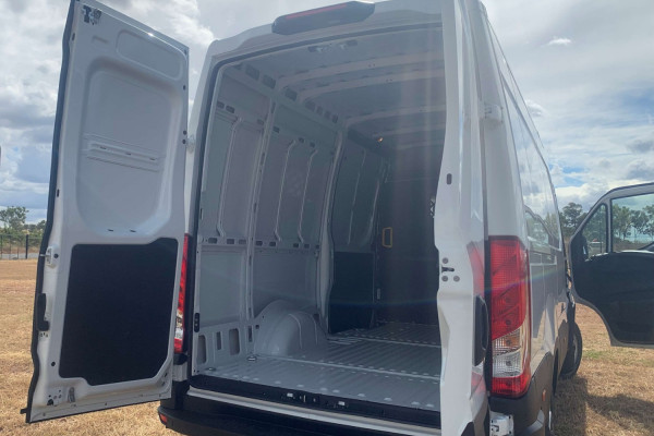 2025 Iveco Daily Van Van Image 14