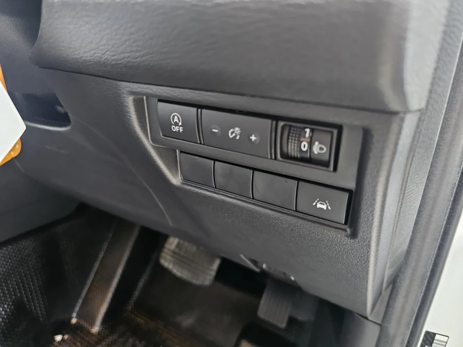 2026 Mitsubishi Triton MV GLX Ute Image 14