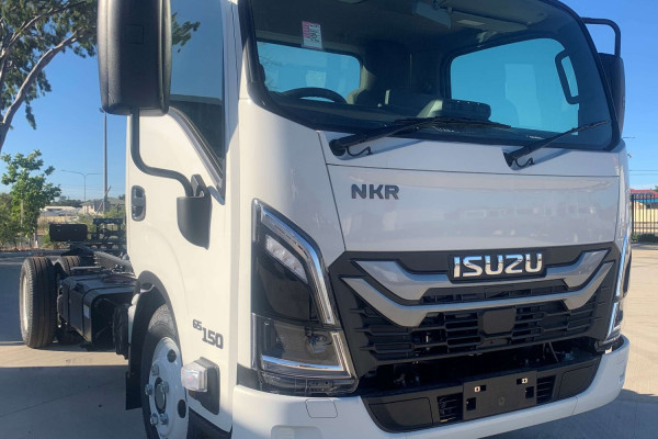 2026 Isuzu NKR 65/45-150 DT D34 Cab Chassis Image 2