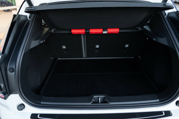 2025 MY26 Volvo EX30  Single Motor Extended Range Plus SUV Image 19