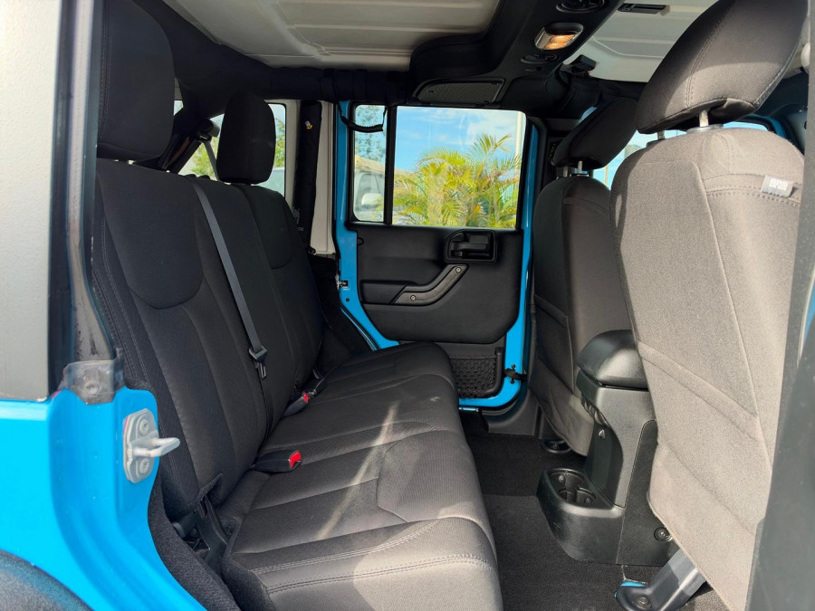 2017 Jeep Wrangler JK Sport SUV Image 14