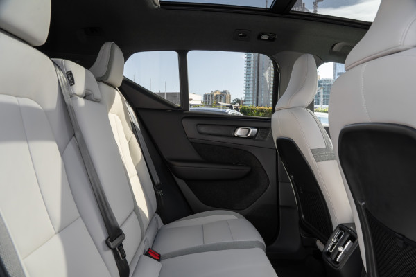 2026 MY25 Volvo EX40  Ultra Single Motor Extended Range SUV Image 17