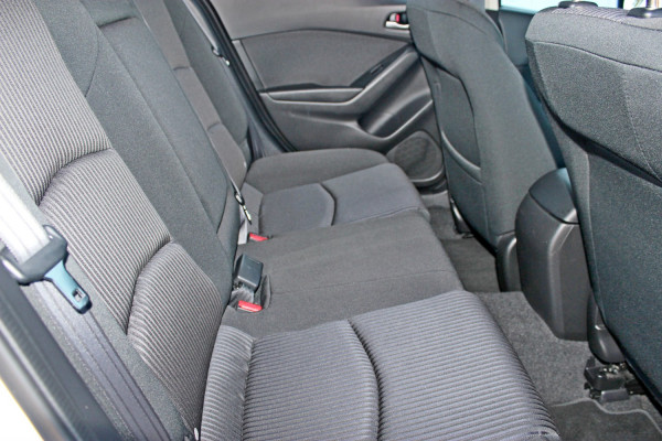 2014 Mazda 3 BM Series SP25 Sedan Image 9