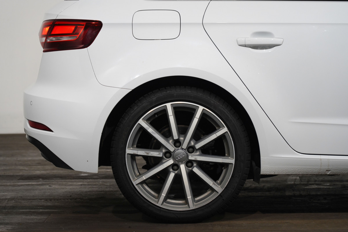 2018 Audi A3 2.0 Tfsi Sportback Black Edit Hatch Image 6