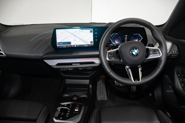 2024 BMW 1 Series F70 118 M Sport Hatch image 7