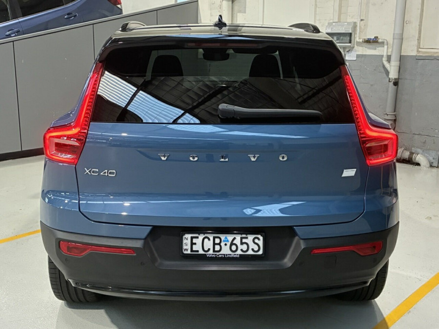 2023 MY24 Volvo XC40 XZ Recharge Pure Electric SUV Image 6