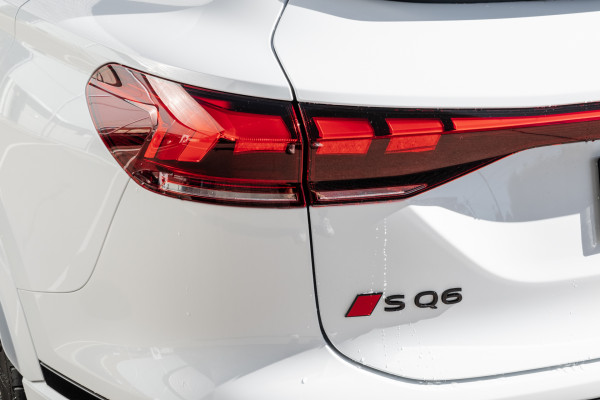 2025 Audi SQ6 e-tron GF  SUV
