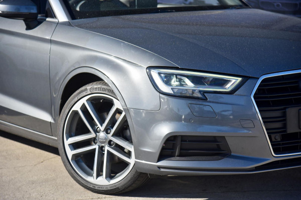 2018 Audi A3 8V  Convertible Image 2