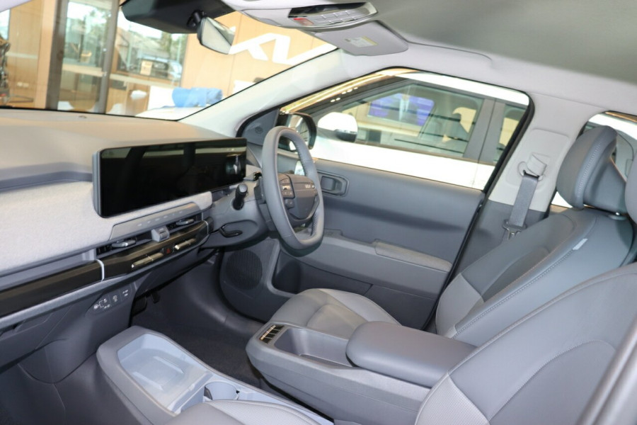 2025 Kia EV3 SV Earth SUV Image 16