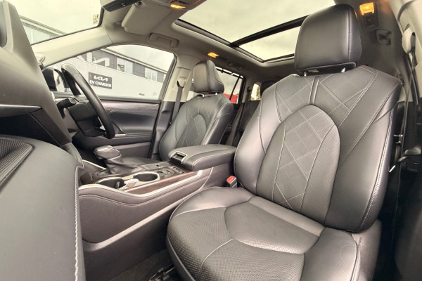 2021 Toyota Kluger GSU70R Grande SUV Image 14