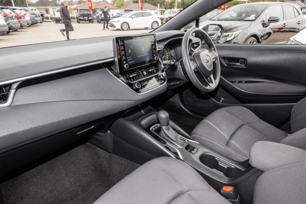 2022 Toyota Corolla ZWE219R  Ascent Sport Hybrid Hatch Image 8