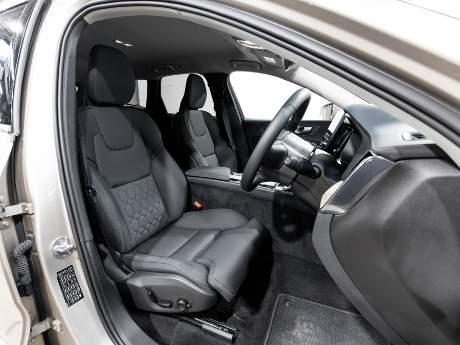 2026 Volvo XC60 UZ B5 Plus 2L Mild Hybrid AWD SUV Image 18