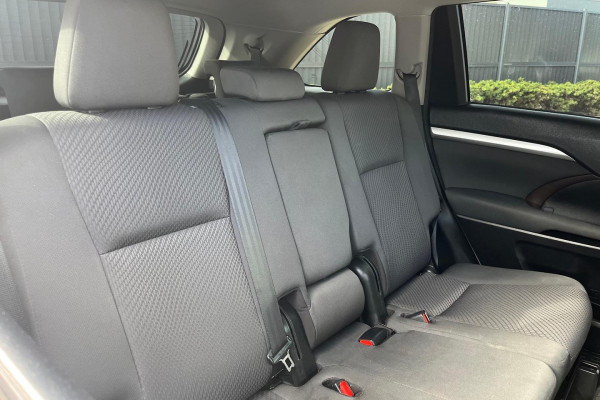 2017 Toyota Kluger GSU55R GX SUV Image 14