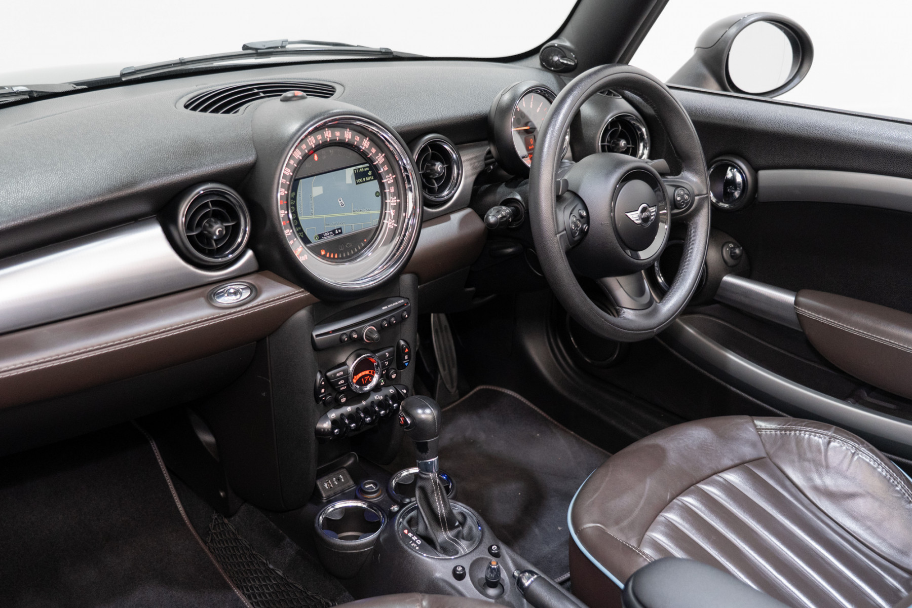 2014 Mini Cooper S Highgate Cabrio Convertible Image 20