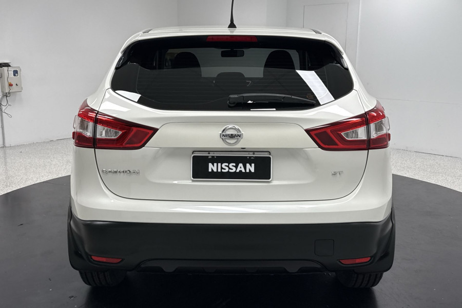 2017 Nissan QASHQAI J11 ST SUV Image 9