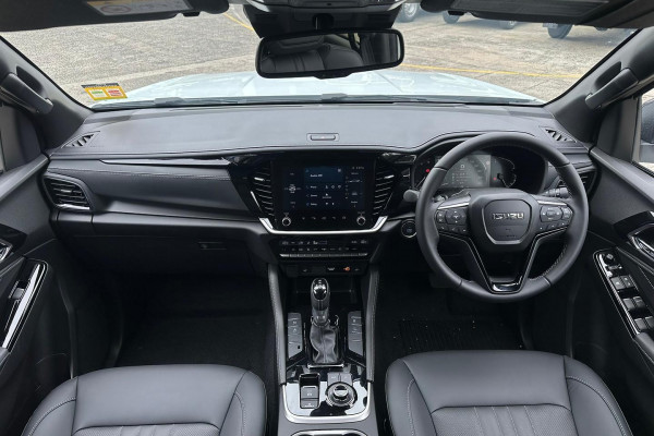 2026 MY25.5 Isuzu MU-X RJ LS-T SUV Image 21