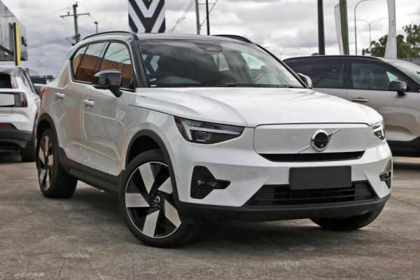 2024 MY25 Volvo EX40  Ultra Single Motor Extended Range SUV