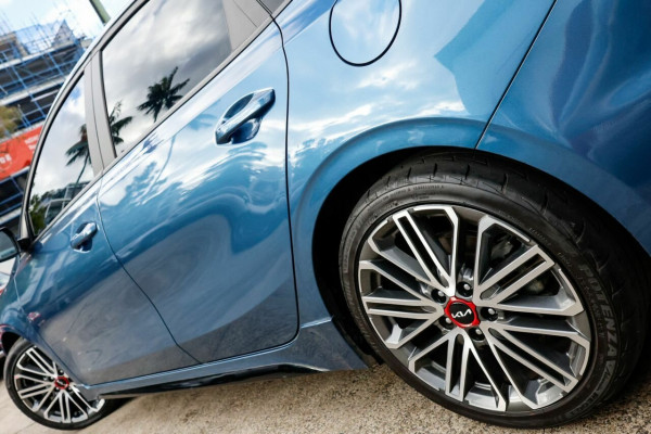 2022 MY23 Kia Cerato BD GT Hatch Image 4