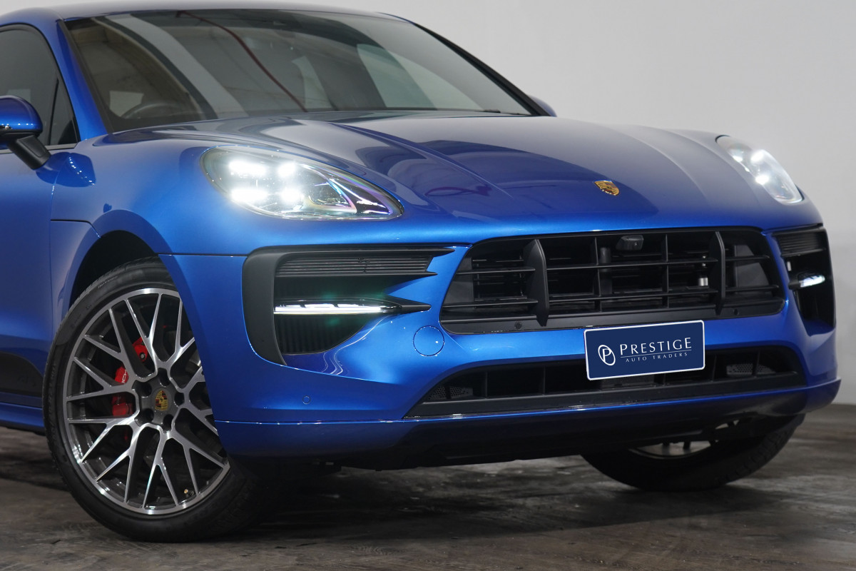 2021 Porsche Macan Gts SUV Image 2