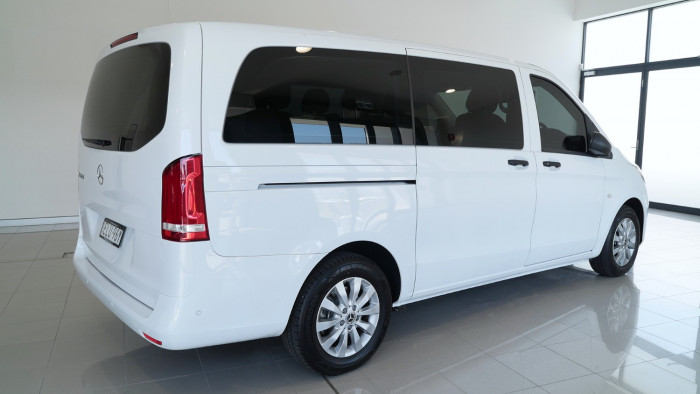 2020 Mercedes-Benz Vito Van Image 2