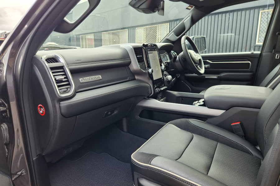 2023 Ram 1500 DT Laramie Ute Image 19