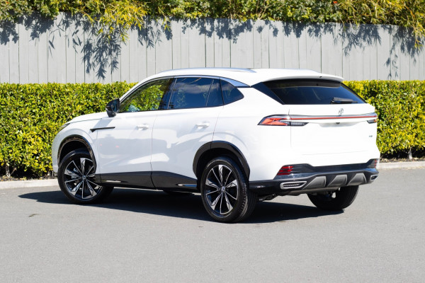 2026 MG HS Essence SUV Image 3