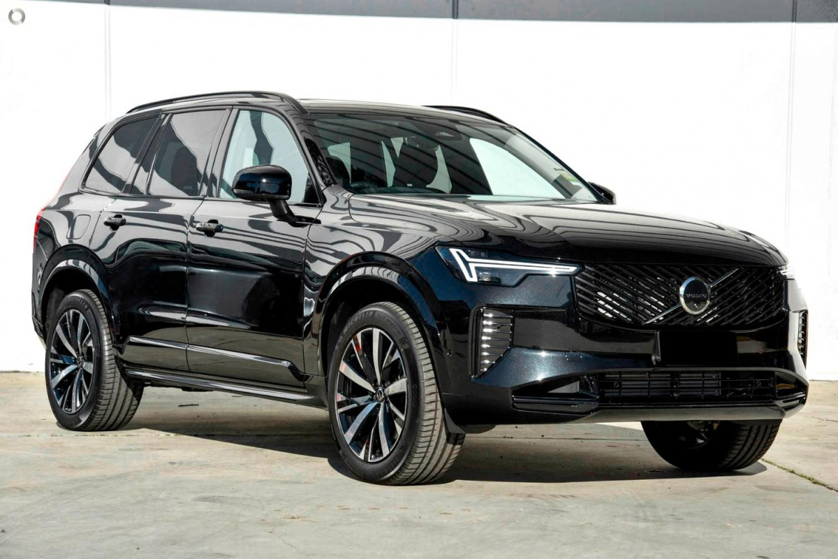 2026 Volvo XC90 L Series Plus T8 Plug-in Hybrid Dark SUV