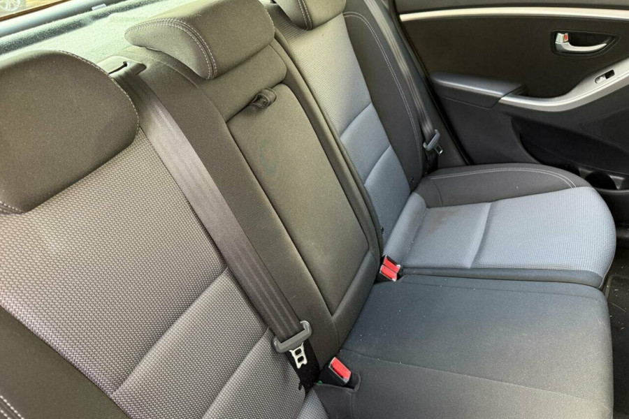 2014 Hyundai i30 GD2 Elite Hatch Image 26