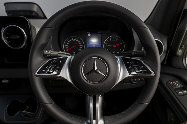 2025 Mercedes-Benz Sprinter VS30 311CDI MWB Van image 16