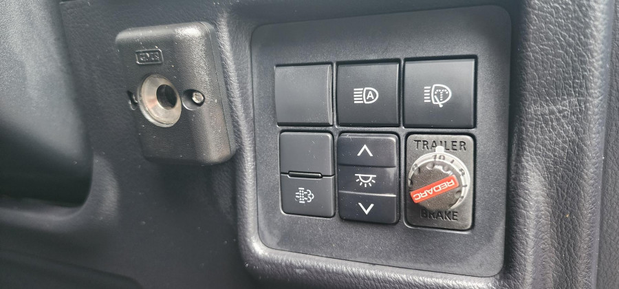2021 Toyota LandCruiser Prado GDJ150R VX SUV Image 25