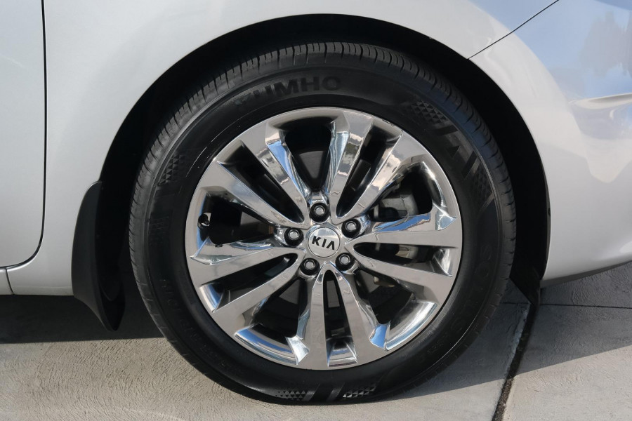 2015 MY16 Kia Carnival YP Platinum People Mover Image 5