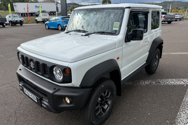 2025 Suzuki Jimny GLX Wagon Image 5