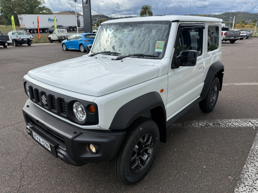 2025 Suzuki Jimny GLX Wagon Image 5